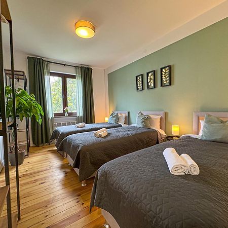 Immostay #8 - Haus Fuer 13 Personen Mit 7 Zimmer - Grosser Garten & Grill, Free Parking, Wlan Bremen Exterior foto