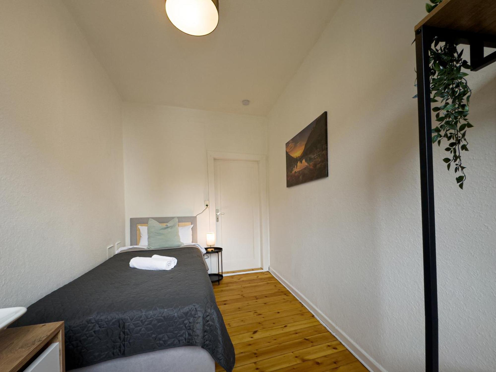 Immostay #8 - Haus Fuer 13 Personen Mit 7 Zimmer - Grosser Garten & Grill, Free Parking, Wlan Bremen Exterior foto